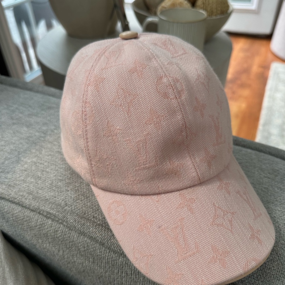 louis vuitton monogrammed pink hat